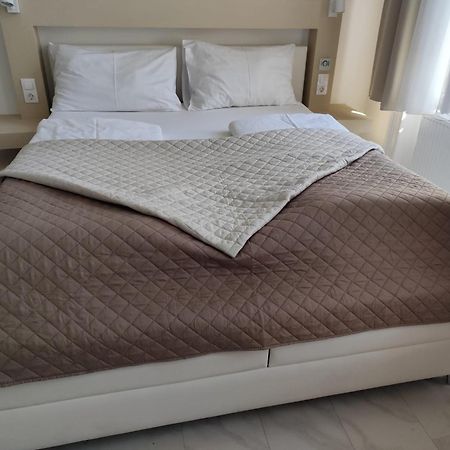 Ch-Hotel Luka Wiedeń Zewnętrze zdjęcie